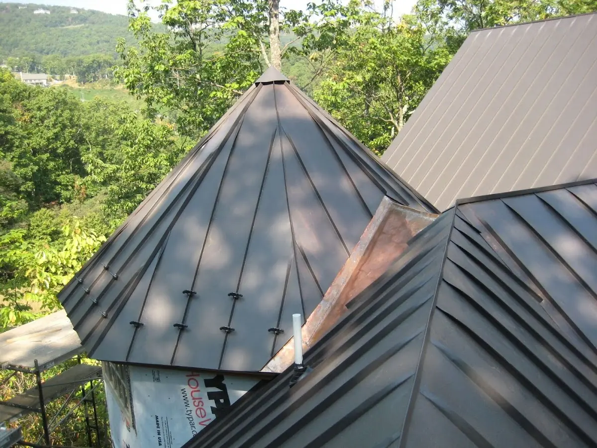 Professional Shingle Replacement & Repair by Craftsman Roofing in East Del Paso Heights